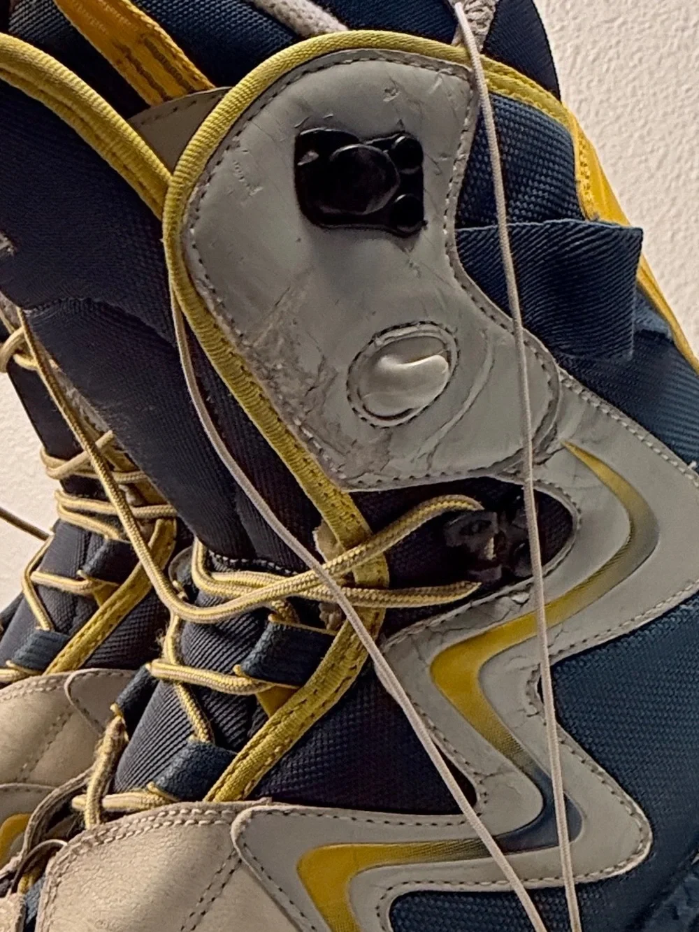 Salomon Kiana Snowboard Boots Womens US 7.5 Blue Gray Quicklace All Mountain